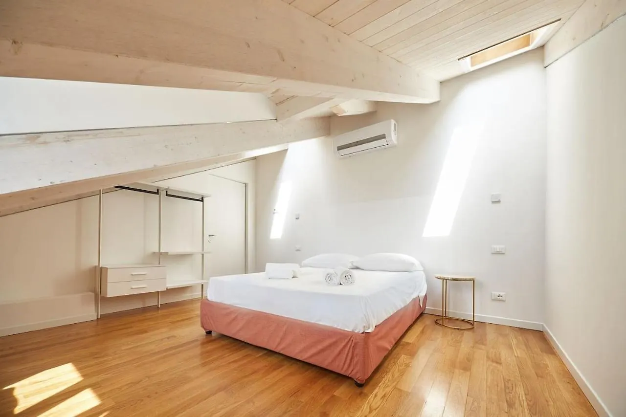 The Attic 18 Apartment Milan 0*,