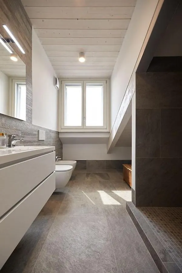 The Attic 18 Apartment Milan
