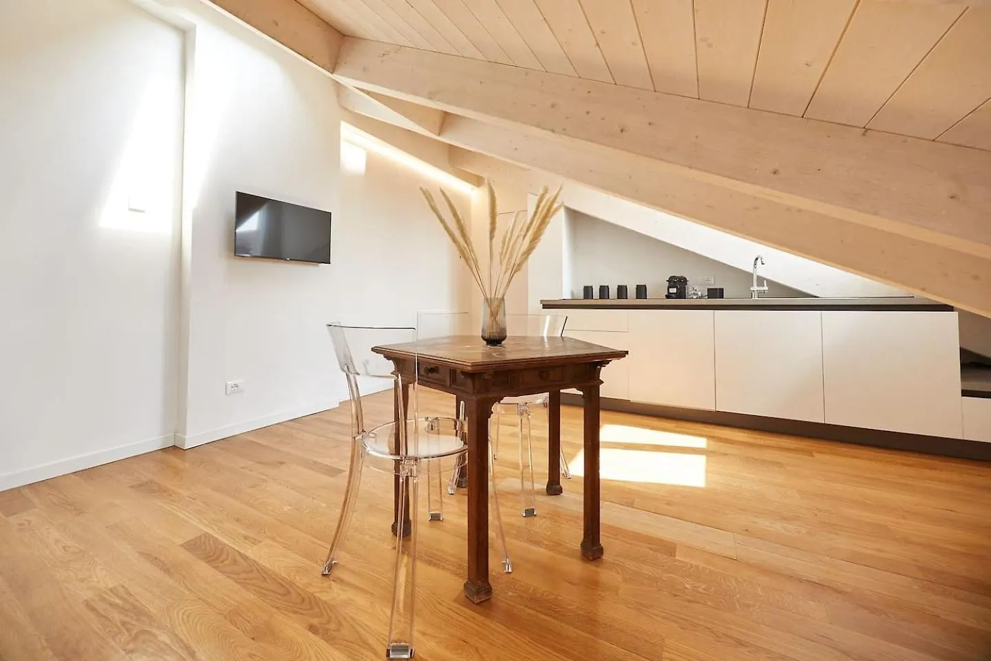 The Attic 18 Apartment Milan Italy